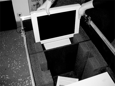 Case 2001-2002
Various dimensions
Flight cases, granite imitation laminate, castors
Unique