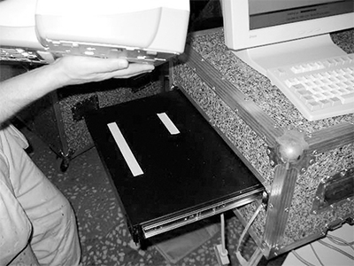 Case 2001-2002
Various dimensions
Flight cases, granite imitation laminate, castors
Unique