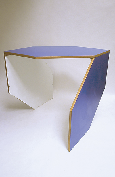 FWUW blue table 2001 Laminated lab tops 1000 × 1300 x 870mm, Unique