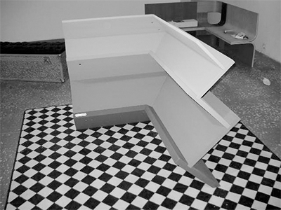 Magazine Corner 2001-2002
Mdf, velvet spray finish, fittings and screws
1100 x 1000 x 650mm